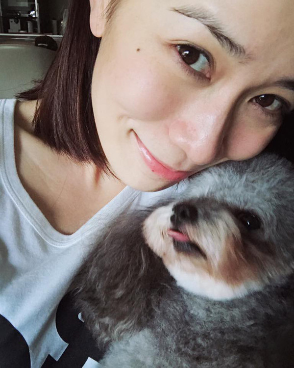 Hơn 20 năm kể từ khi đăng quang ngôi vị Á hậu 2 cuộc thi Hoa hậu Hong Kong 1997, Xa Thi Mạn