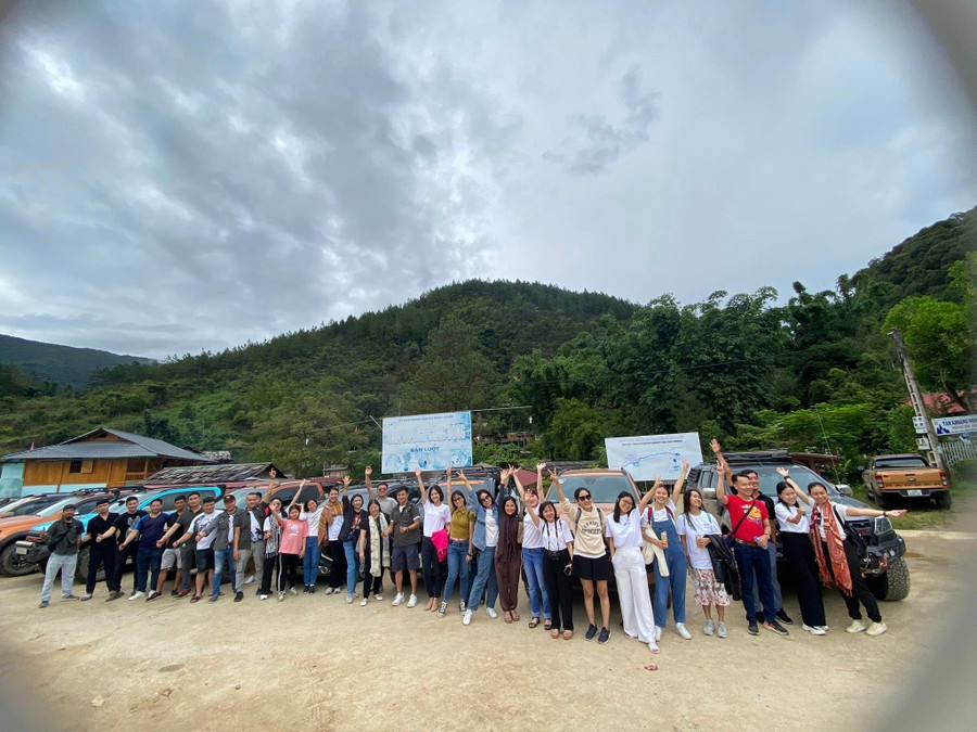 Đoàn thiện nguyện đến với Yên Bái và Sơn La.