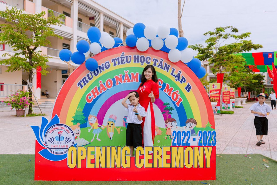 Trường Tiểu học Tân Lập B được đầu tư xây dựng với hệ thống cơ sở vật chất khang trang, quang cảnh sư phạm thoáng đãng. Trường Tiểu học Tân Lập B được đầu tư xây dựng với hệ thống cơ sở vật chất khang trang, quang cảnh sư phạm thoáng đãng.