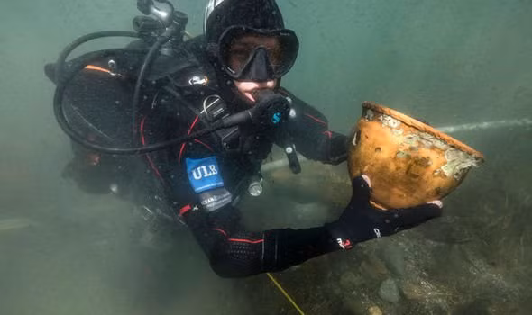 lan xuong day ho co, soc voi nhung thu nam ben duoi hinh anh 2