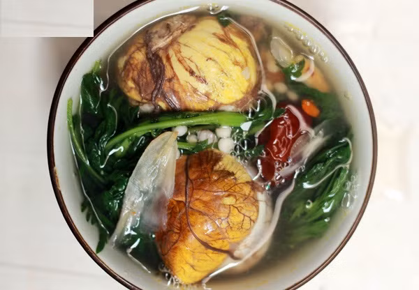 trung-vit-lon-ham-thuoc-bac