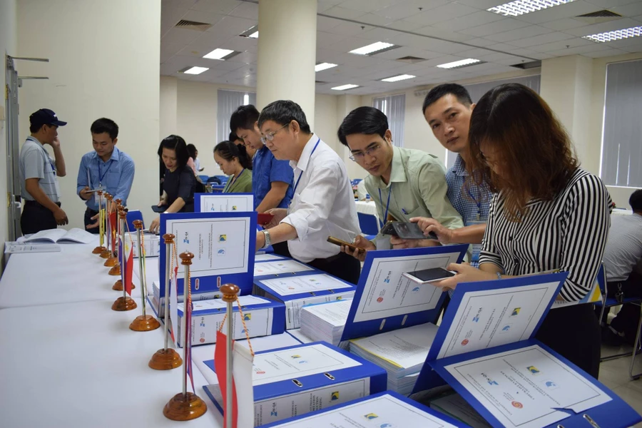 Mộ buổi training về tự đánh giá – đánh giá ngoài theo tiêu chuẩn bộ kiểm định AUN – QA do trường ĐH Bách khoa, ĐH Đà Nẵng tổ chức. 