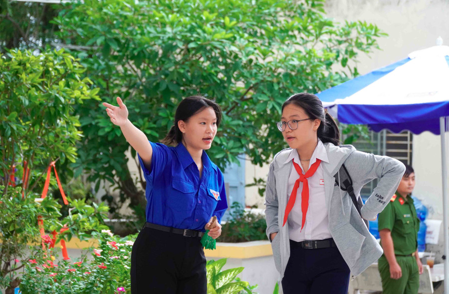 Thành đoàn đã huy động 762 tình nguyện viên tham gia hỗ trợ thí sinh.