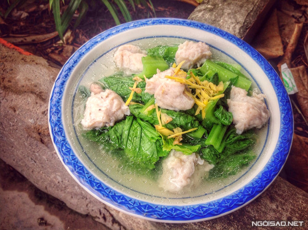 Món canh này ăn nóng sẽ giúp bạn giải cảm rất nhanh.