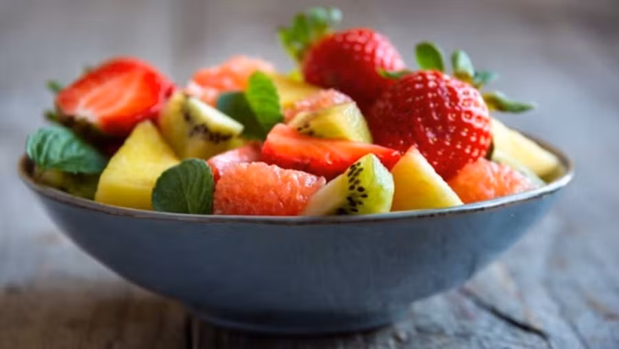 Nếu bạn đang bị thiếu kali, ăn đào là lựa chọn thông minh. (Ảnh: ITN)