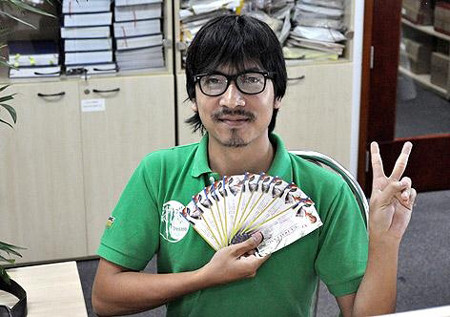 Bức thư “đòi quà” của Giáo sư” Xoay
