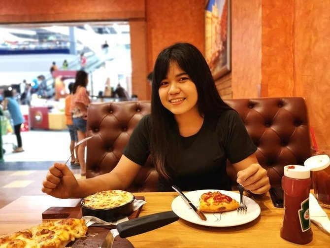 Cô nàng Thái Lan mũm mĩm hóa hot girl vạn người mê nhờ “bí kíp” cực hay giảm từ 89kg xuống còn 65kg