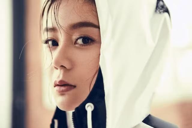 Phụ nữ sở hữu phúc tướng này, cuộc sống sau 35 tuổi không lo cơm áo gạo tiền