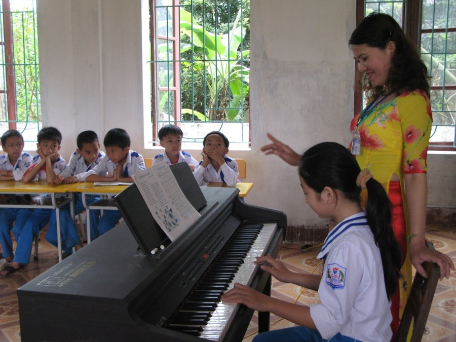 Đội ngũ GV thanh nhạc cần được bồi dưỡng nâng cao phương pháp giảng dạy. Ảnh: T.G