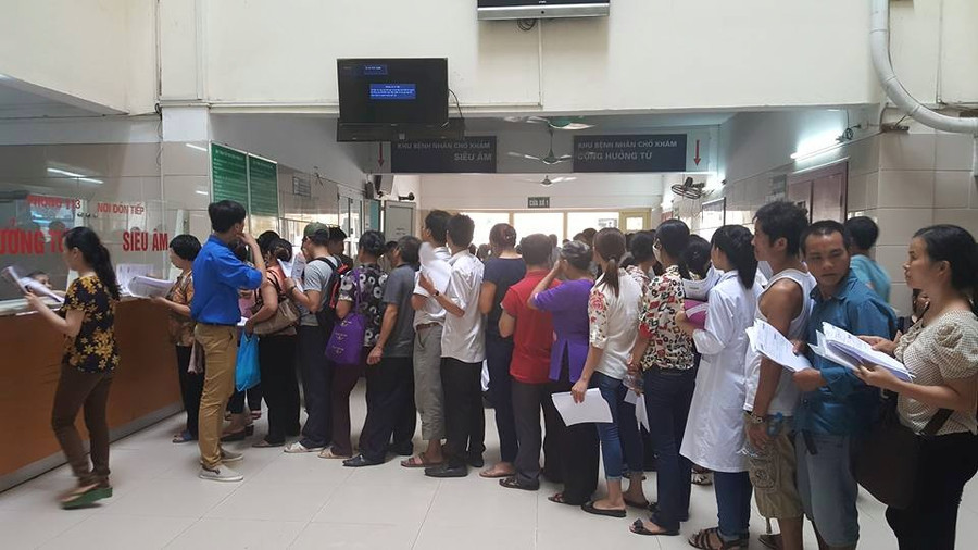 Nghiện bia - rượu làm tăng nguy cơ bệnh khiến bệnh viện luôn quá tải