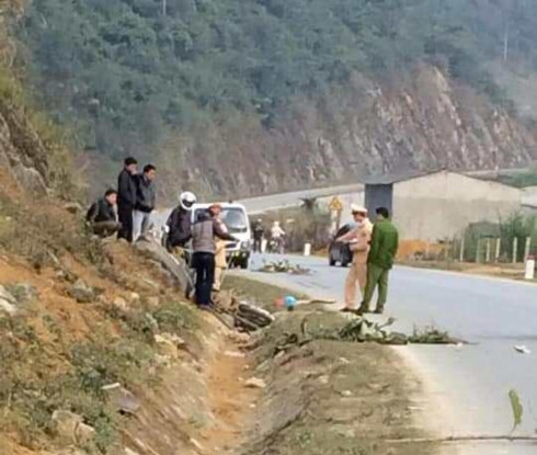 van ho, son la: 2 sinh vien dai hoc bach khoa tu vong khi di du lich hinh 1