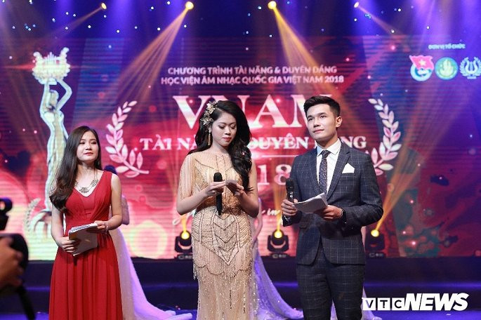 Á khôi Nhạc viện Hà Nội xuất sắc góp mặt ở Fesstival quốc tế Âm nhạc mới Á - Âu ảnh 8 A khoi Nhac vien Ha Noi xuat sac gop mat o Fesstival quoc te Am nhac moi A - Au hinh anh 8