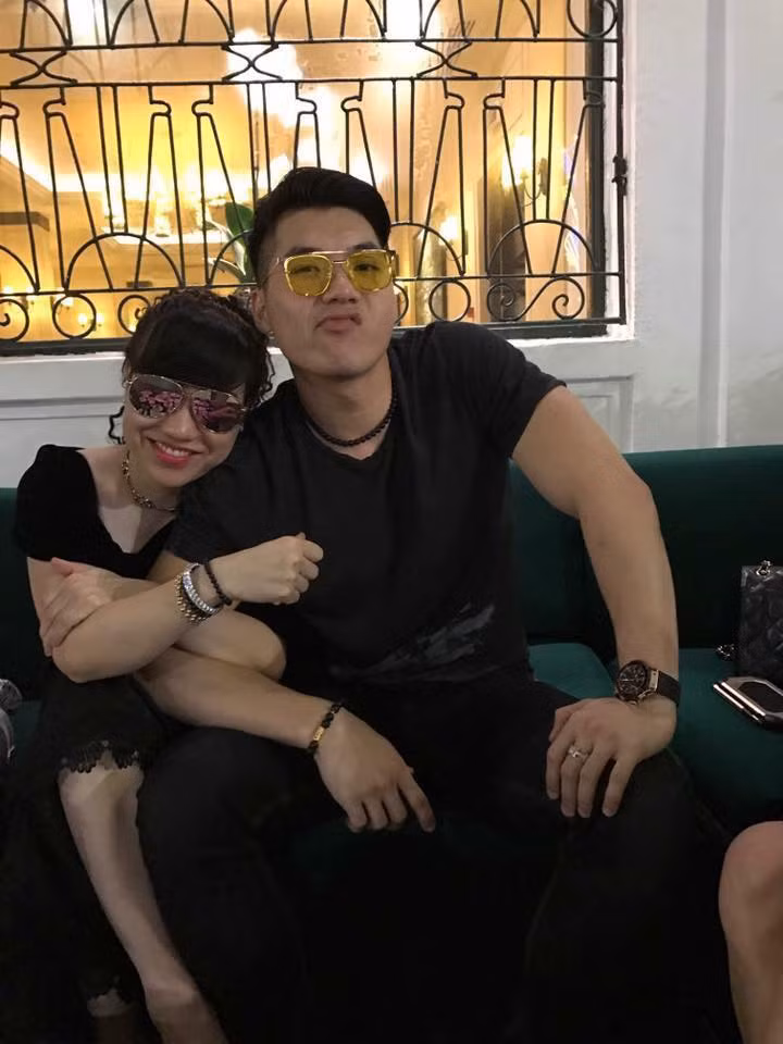 Những thông tin cực kỳ hiếm hoi về nữ doanh nhân vừa trở thành vợ Á vương Trương Nam Thành lớn hơn chồng 15 tuổi-12