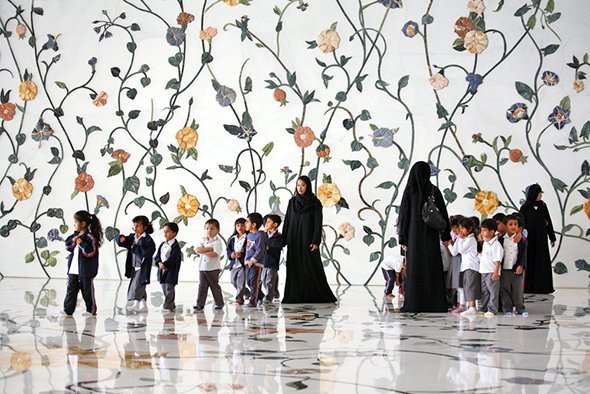 Học sinh đi tham quan bảo tàng Học sinh đi tham quan bảo tàng