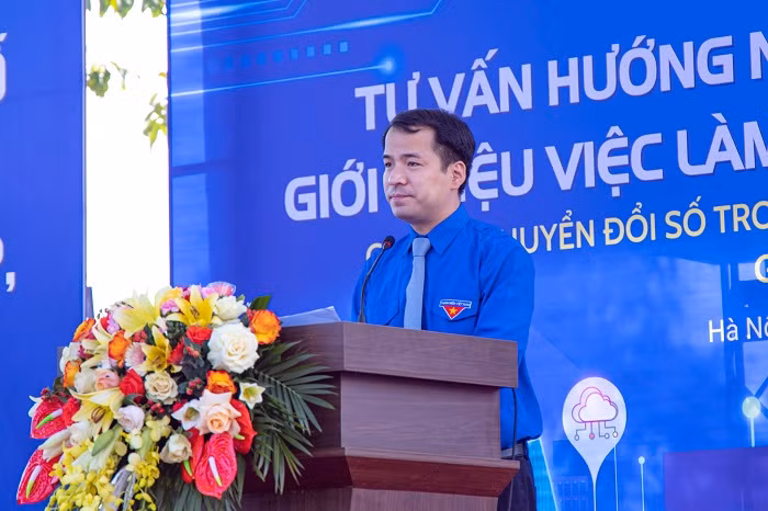 Đồng chí Ngô Văn Cương, Bí thư Trung ương Đoàn Thanh niên Cộng sản Hồ Chí Minh phát biểu tại ngày hội.