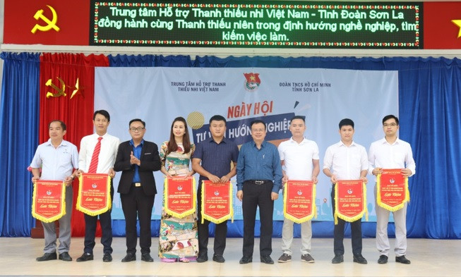 Ngày Hội Hướng nghiệp tại Sơn La