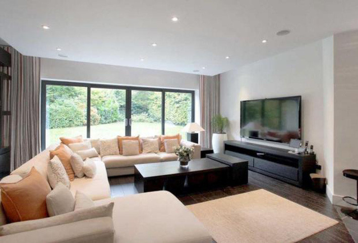 Lĩnh gần 300.000 bảng/tuần ở Man United, Pogba sống “sang chảnh” cỡ nào? ảnh 5