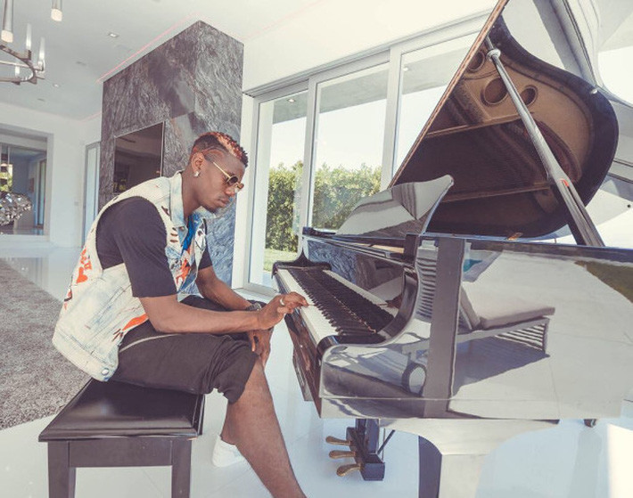 Lĩnh gần 300.000 bảng/tuần ở Man United, Pogba sống “sang chảnh” cỡ nào? ảnh 8