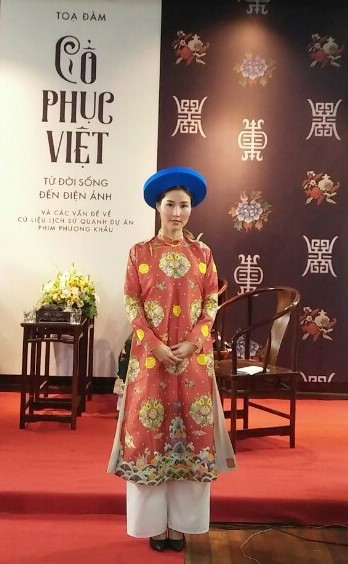 Diễm My 9X duyên dáng, đằm thắm trong trang phục hoàng hậu thời Nguyễn. Ảnh: Bình Thanh. Diễm My 9X duyên dáng, đằm thắm trong trang phục hoàng hậu thời Nguyễn. Ảnh: Bình Thanh.