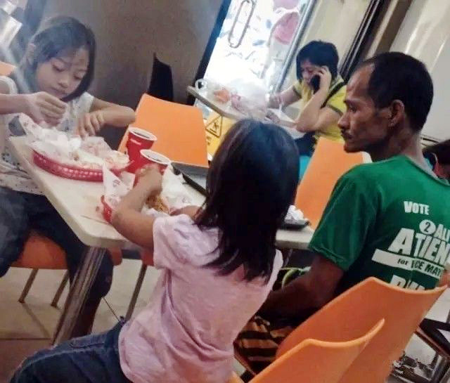 9 bức ảnh có thể khiến bạn bật khóc khi xem ảnh 1 9 bức ảnh có thể khiến bạn bật khóc khi xem