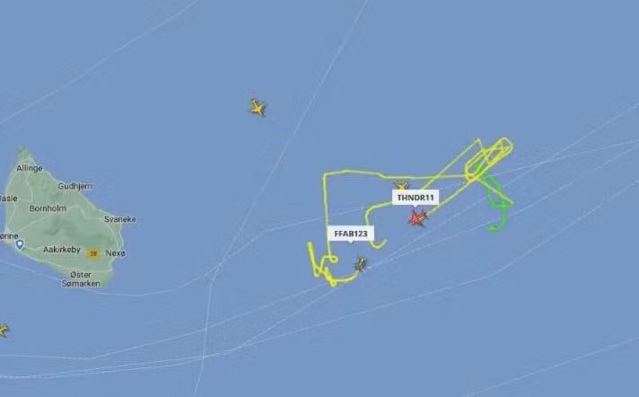 Sơ đồ đường bay của trực thăng Sikorsky SH-60 Seahawk/Mỹ trước ngày Nord Stream bị phá hoại, đúng địa điểm phát sinh các vụ nổ