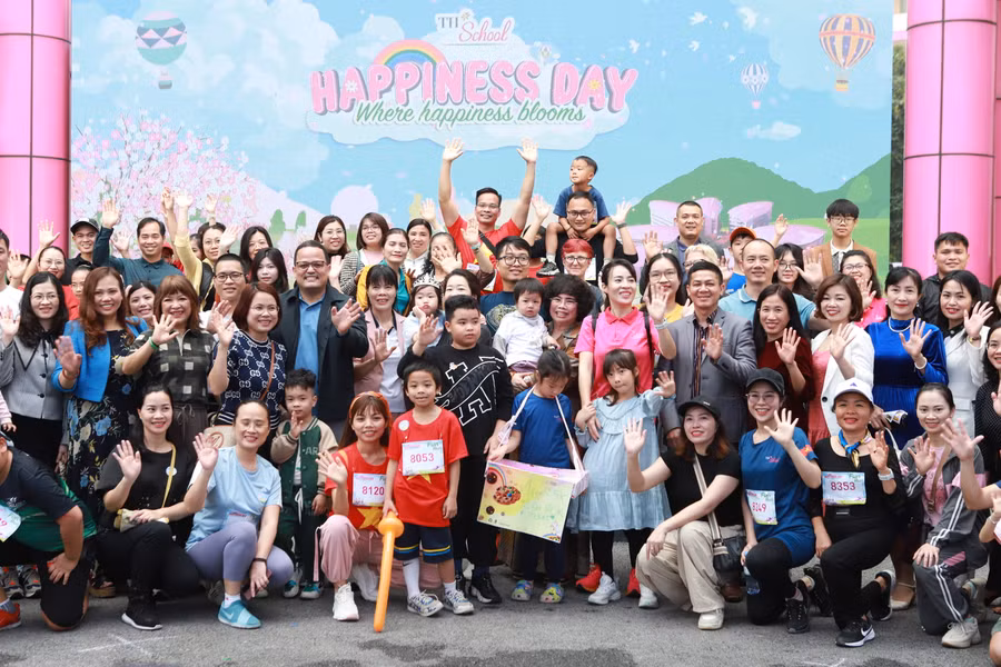 Tất cả cùng chung tay hành động vì một cuộc sống tốt đẹp hơn.