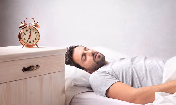 5 sai lầm trong cách sắp xếp phòng ngủ có thể khiến bạn bị chứng mất ngủ thường xuyên - Ảnh 2.