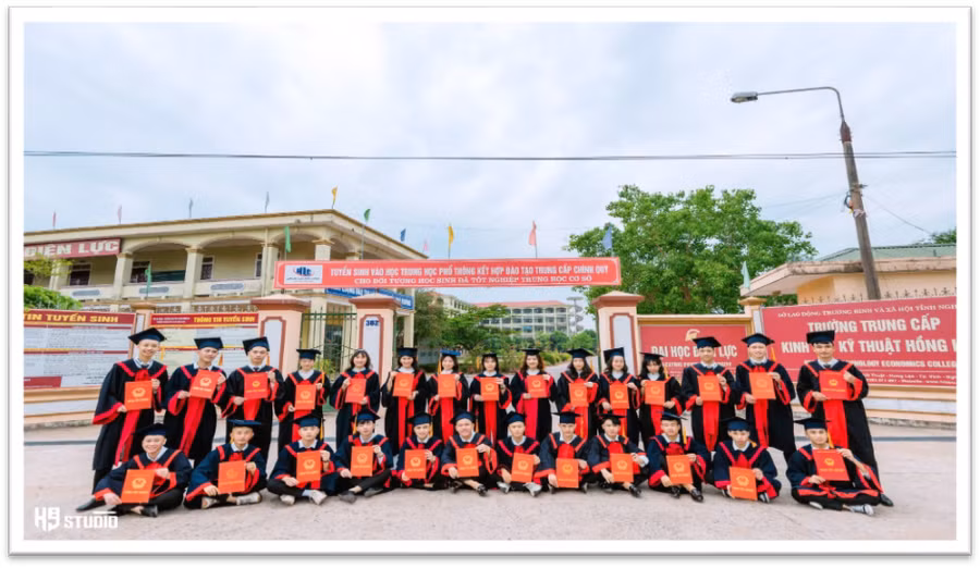 Trường Trung Cấp Kinh Tế - Kỹ Thuật Hồng Lam
