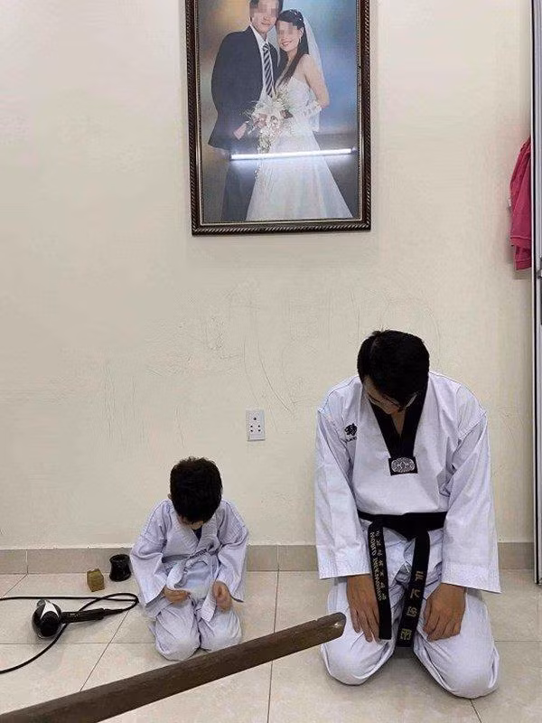 Võ sư đai đen, không sợ cướp giật, không sợ bạo lực chỉ... khép nép với vợ.