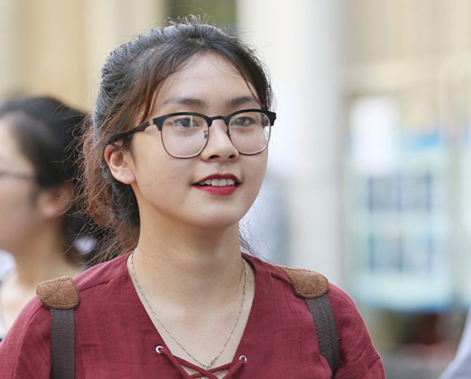 Ánh mắt, nụ cười nữ sinh trường thi ảnh 4