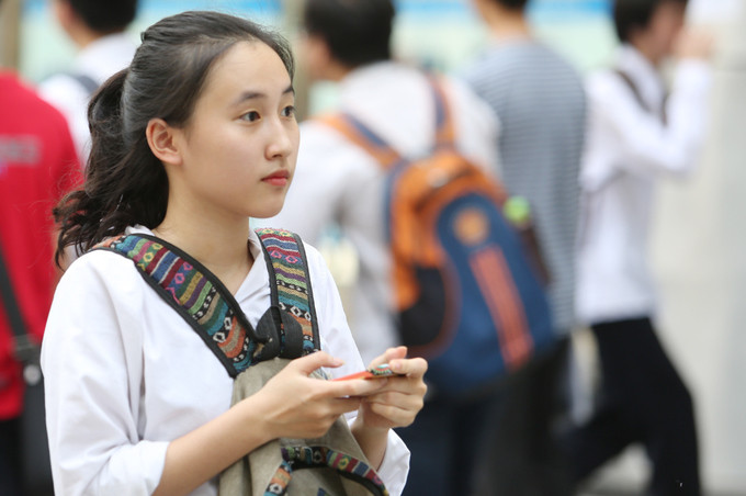 Ánh mắt, nụ cười nữ sinh trường thi ảnh 6