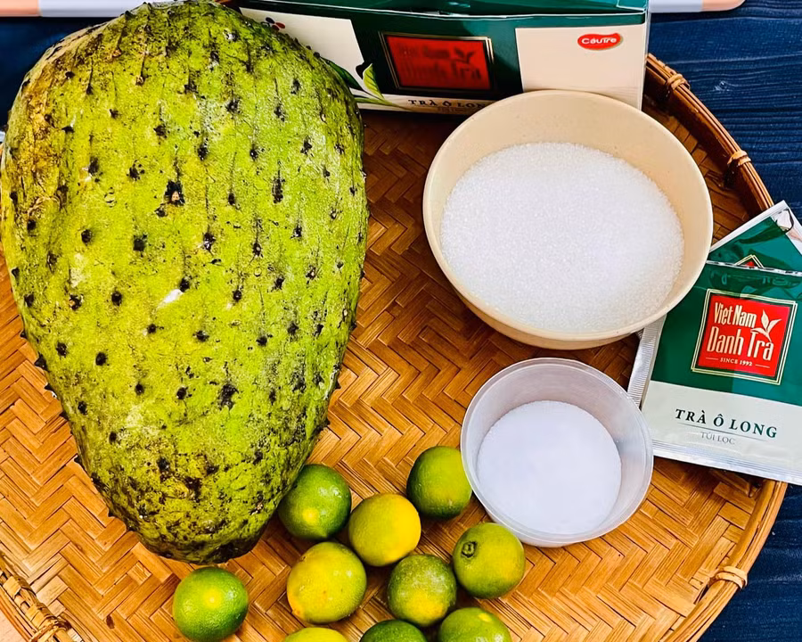 Nguyên liệu làm mãng cầu ngâm đường.