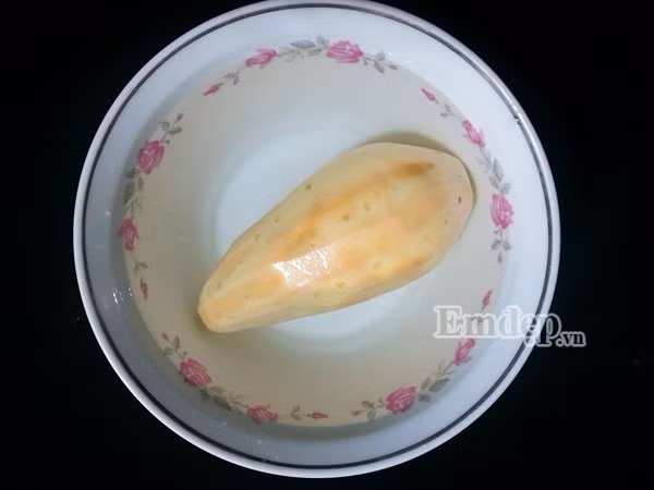 Lam khoai lang tam bot chien gion theo cach nay moi ngon