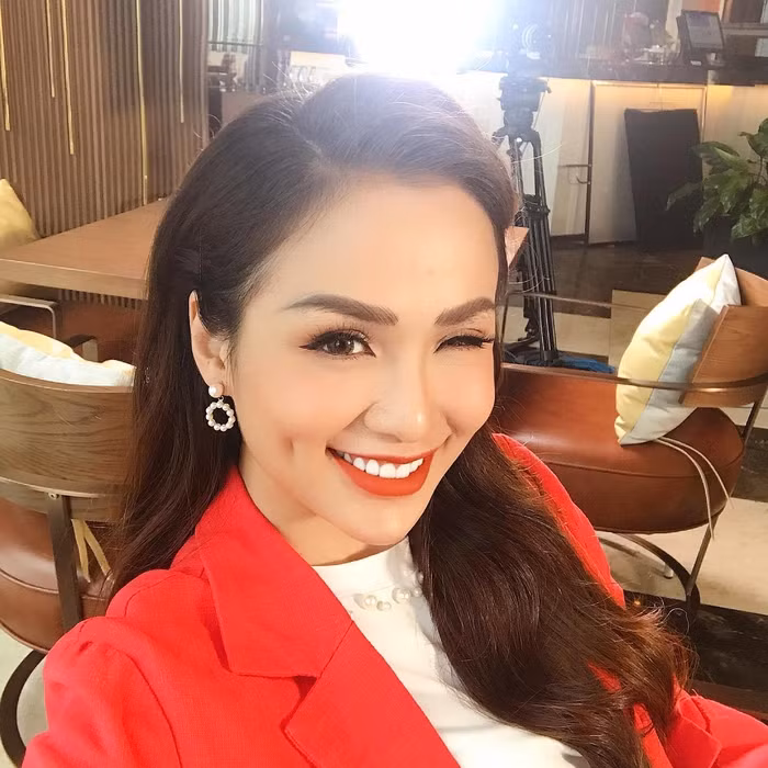 Hậu quả khó lường khi sao Việt phẫu thuật thẩm mỹ đổi vận