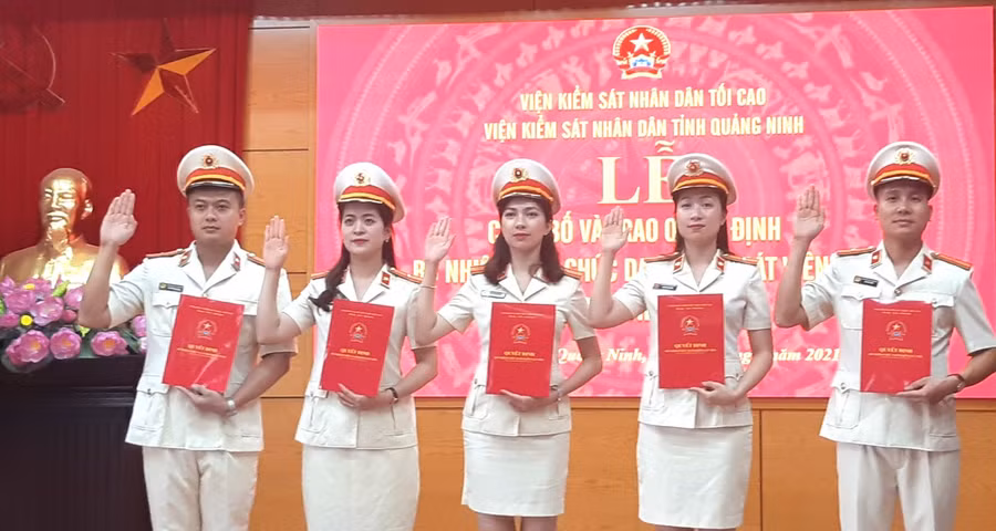 Tổng kết, trao giải Cuộc thi ảnh “Nét đẹp cán bộ, công chức ngành Kiểm sát” ảnh 1