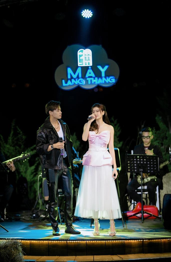 Trương Quỳnh Anh ngày tái xuất.