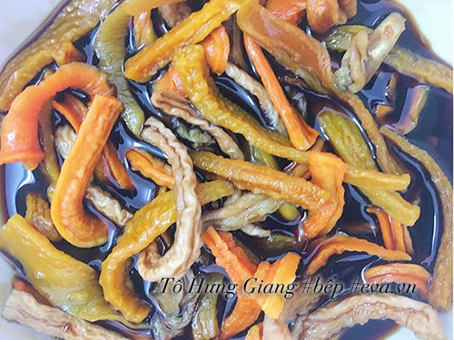 3 cach lam dua muoi tu cu qua say kho