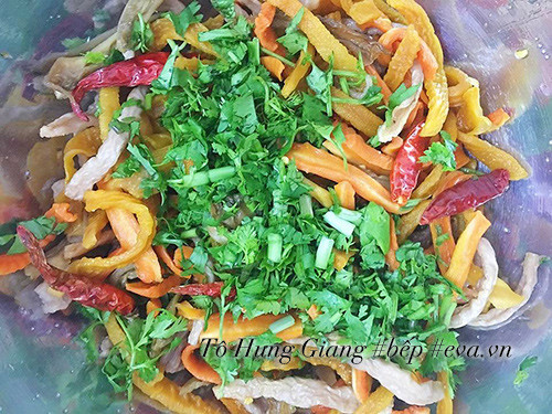 3 cach lam dua muoi tu cu qua say kho