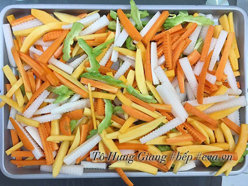 3 cach lam dua muoi tu cu qua say kho