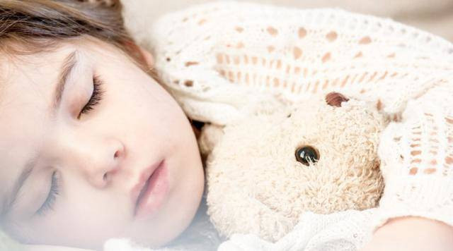 Cho trẻ ngủ sau giờ này mỗi tối, nguy hại khôn lường ảnh 2 ngu sau gio nay moi toi, tre phai don nhan nhung moi nguy hai khon luong - 3