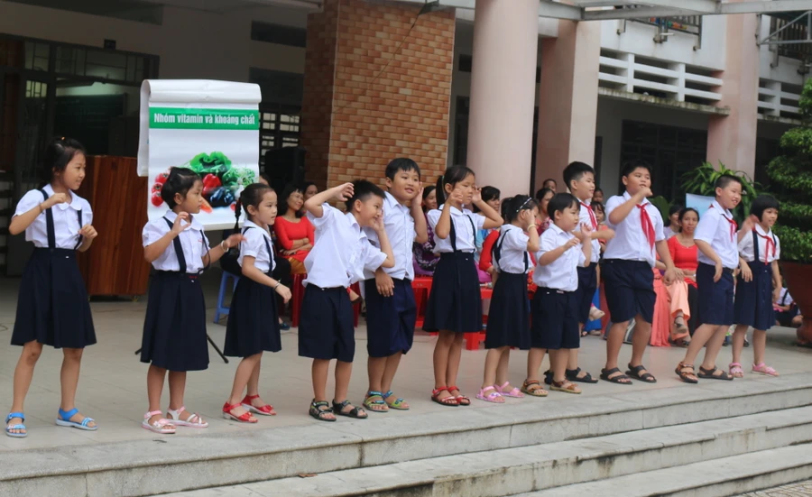 Học sinh tiểu học cần được quan tâm dinh dưỡng đúng cách để phát huy tối đa sự phát triển trong giai đoạn tiền dậy thì.