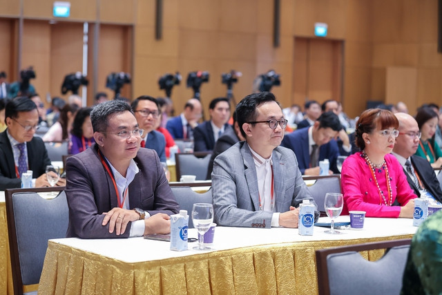 Kiều bào tham gia cuộc gặp - Ảnh: VGP/Nhật Bắc