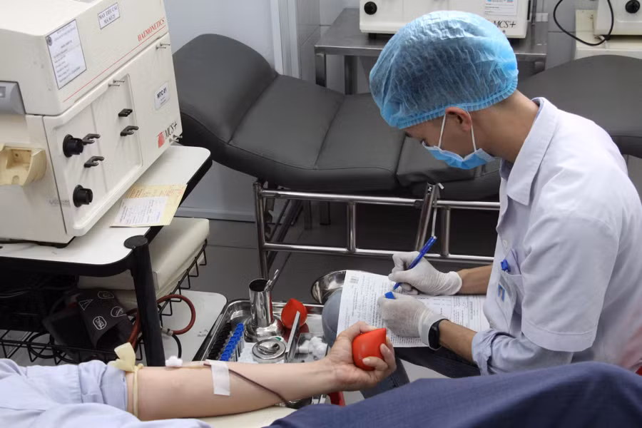 Nguy cơ thiếu máu khiến bệnh viện đang phải “cầm cự” từng ngày