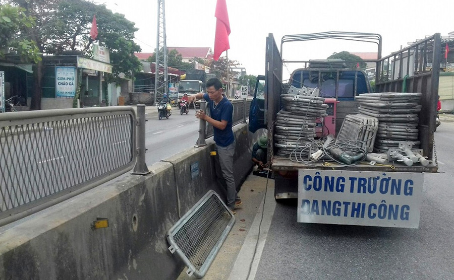 Quảng Bình: Lưới chống chói vừa lắp đã bị tháo, công an rốt ráo điều tra