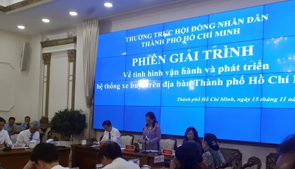 Quang cảnh phiên chất vấn