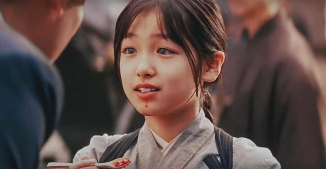 Nữ diễn viên Suzuka Ohgo từng gây ấn tượng qua vai diễn trong phim Ký ức của Geisha (2005) với khuôn mặt xinh như thiên thần. Nữ diễn viên Suzuka Ohgo từng gây ấn tượng qua vai diễn trong phim Ký ức của Geisha (2005) với khuôn mặt xinh như thiên thần.
