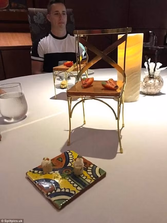 Những đĩa đựng thức ăn “sai quá sai” của các nhà hàng khiến thực khách chỉ biết câm nín - Ảnh 9.