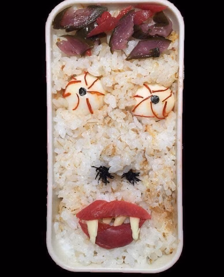 Bạn sẽ bình tĩnh ăn hết hộp cơm hay hất tung nó ngay khi nhìn thấy?