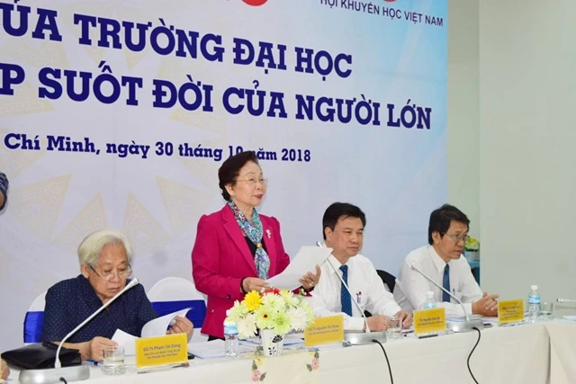 GS.TS Nguyễn Thị Doan- Chủ tịch Trung ương Hội khuyến học Việt Nam phát biểu khai mạc Hội thảo