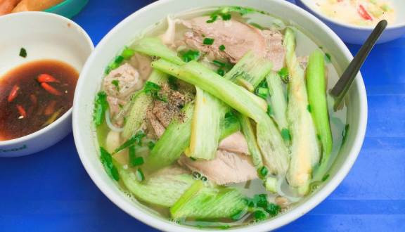 Cách làm bún dọc mùng ngon nhất, chuẩn vị ngay tại nhà ảnh 1 cach-lam-bun-doc-mung-02